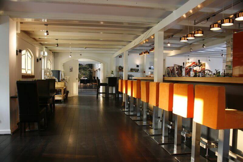 De Witte Brug bar