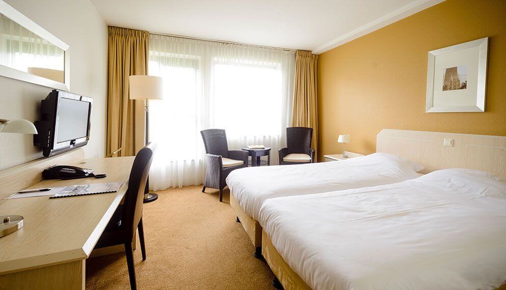 Bridgen bij HotelRestaurant EpeZwolle Boonapart Bridgereizen